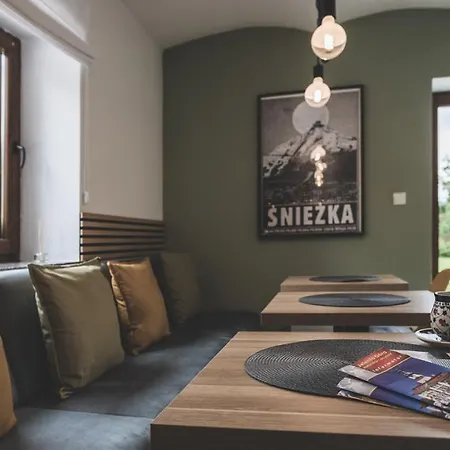 Przystanek Czarne Pensjonat 3*