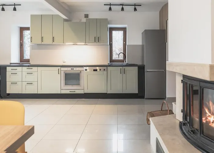 Przystanek Czarne 3* Jelenia Góra